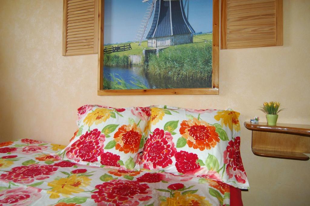 Bed And Breakfast Tulip Gallery Amsterdam Room photo